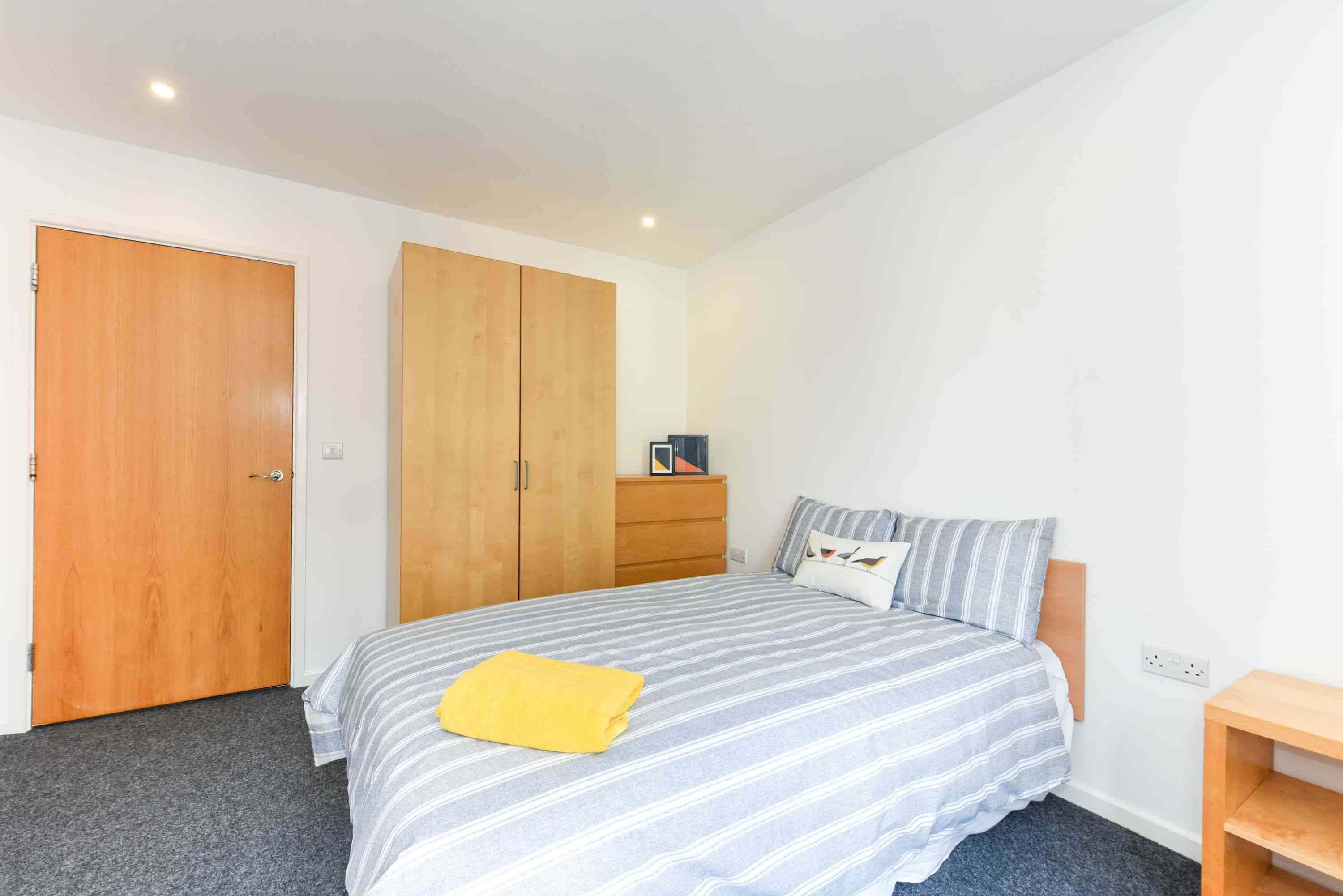 bookmyuniroom Universal Accommodation studio  Solly Houses @ Central Place  Sheffield UK