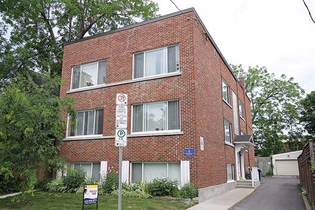 19 Strathcona