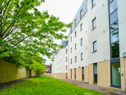 bookmyuniroom student Accommodation ensuite  Beaverbank Place  Edinburgh UK