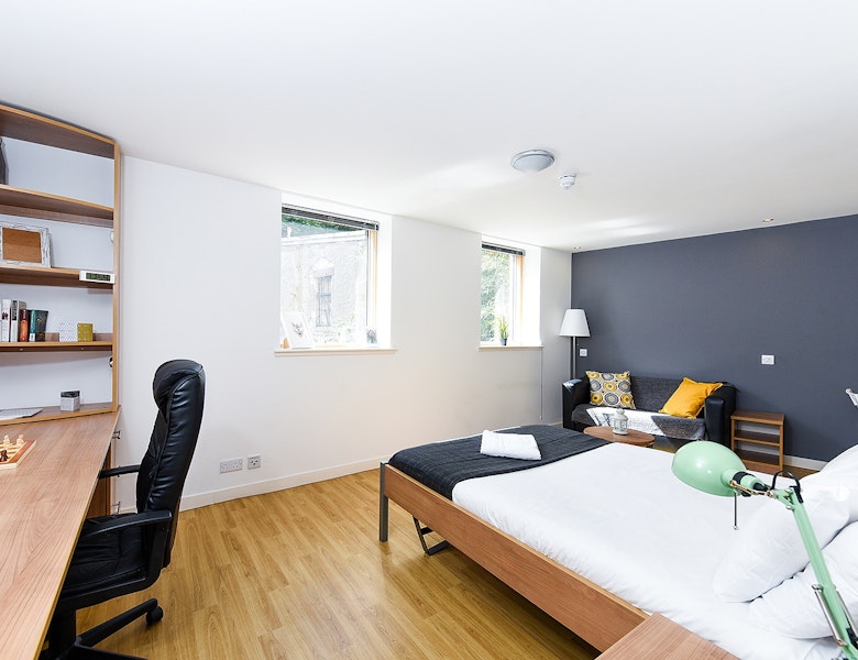 bookmyuniroom student Accommodation ensuite  Panmure Court  Edinburgh UK