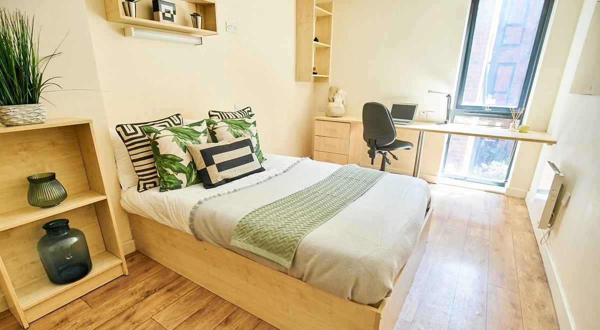 bookmyuniroom student Accommodation ensuite  Rockingham House Sheffield UK