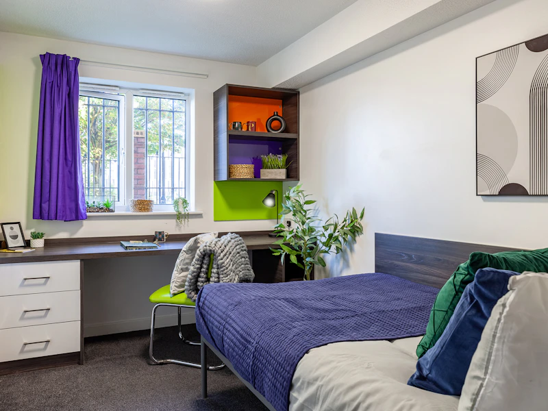 bookmyuniroom students accommodation ensuite Paddington Park House Liverpool UK