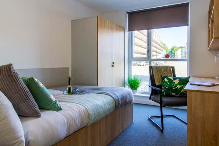 bookmyuniroom Universal Accommodation studio  The Croft  Derby UK